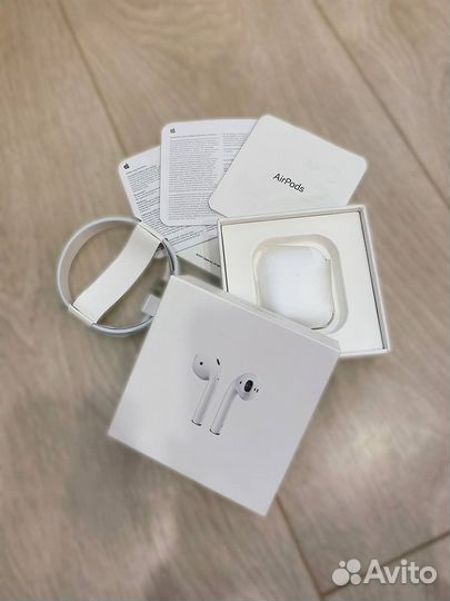 Airpods 2 luxe