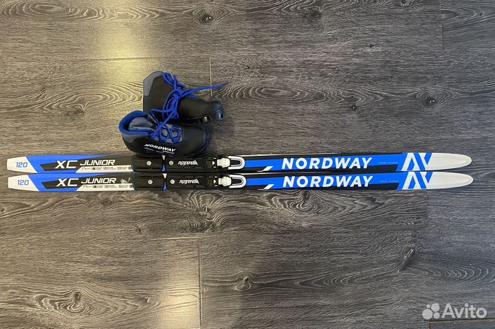 Беговые лыжи детские