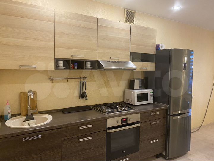 1-к. квартира, 54,4 м², 1/5 эт.