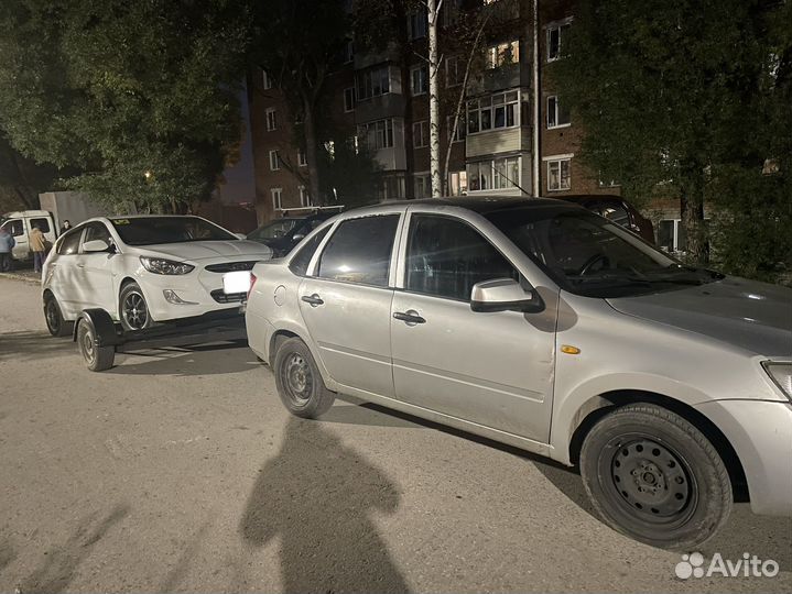 Прицеп эвакуатор аренда, поворотный с документами