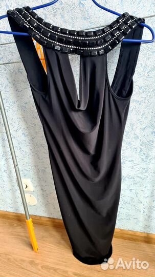 Коктельное черное платье