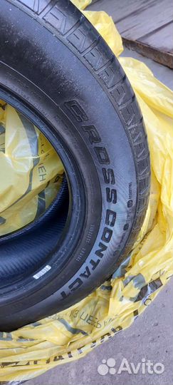 Continental CrossContact LX25 215/65 R16 98H