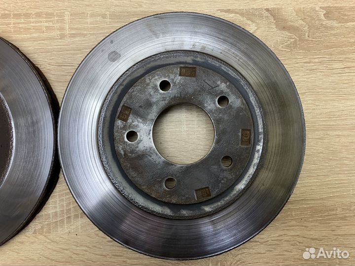 Диски тормозные передние Mitsubishi ASX