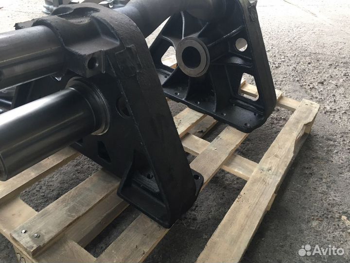 Ось Балансира 6520 камаз