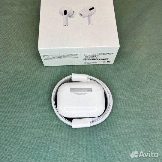 AirPods Pro 2: Идеальный звук в ушах