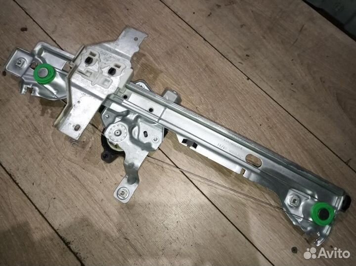 Стеклоподъёмник задней правой двери Peugeot 3008