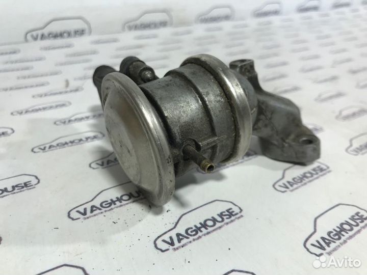 Клапан егр Audi A7 4G 3.0 tfsi CGW 2011