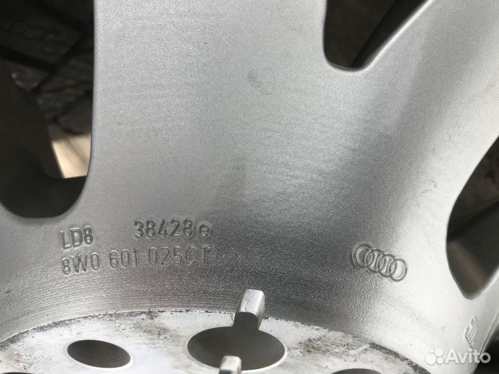 Оригинальные колеса Audi RS4/RS5 R20