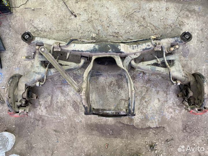 Балка подвески Bmw E34 седан 2.5 1991