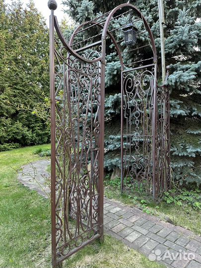 Садовая арка, пергала кованная, пергола