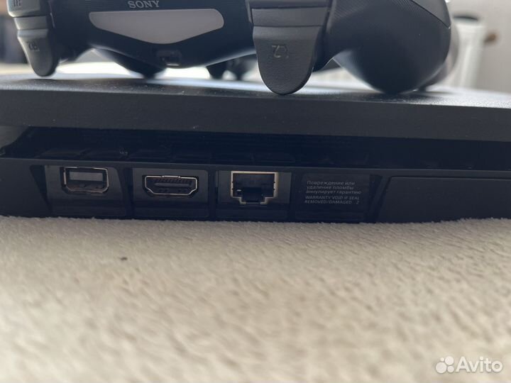 Sony PS4 slim 2 джойстика
