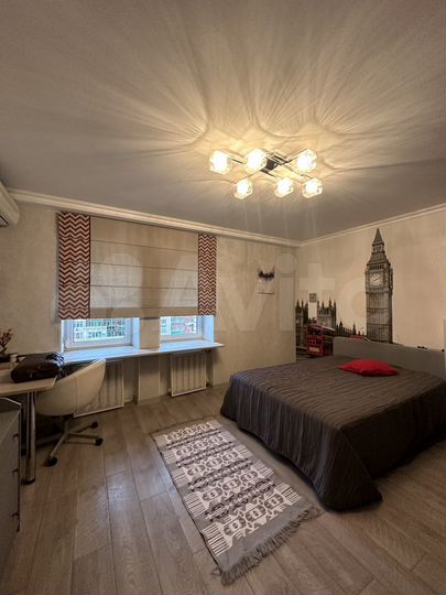 3-к. квартира, 105 м², 7/10 эт.