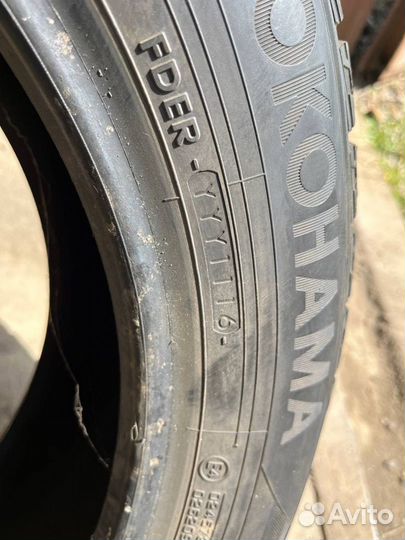 Yokohama Ice Guard IG50+ 215/60 R17