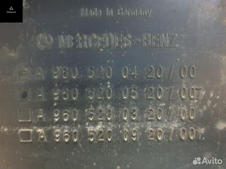 Подкрылок оси зад. прав. Mercedes-Benz Actros 2012