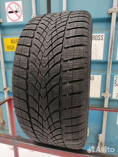 Dunlop SP Winter Sport 4D 295/40 R20