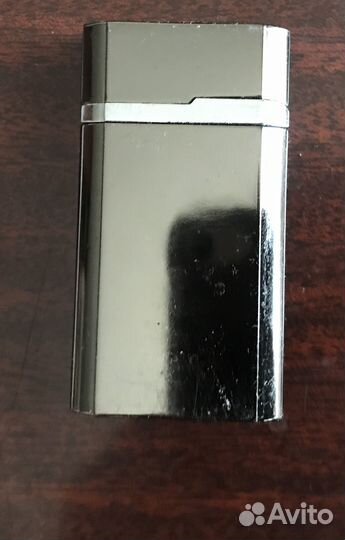 Зажигалка газовая