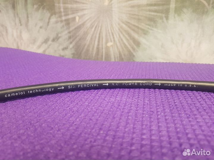 Сетевой силовой кабель Camelot