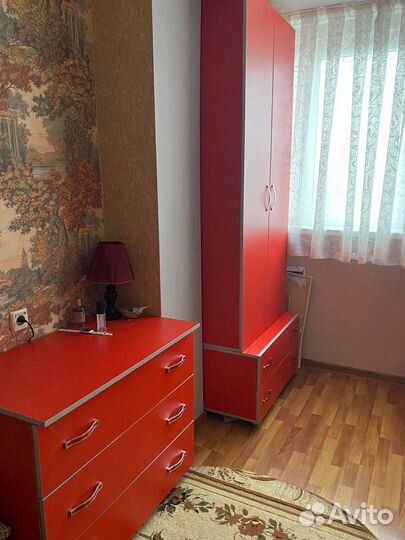 Мебель для девочки в маленькую комнату