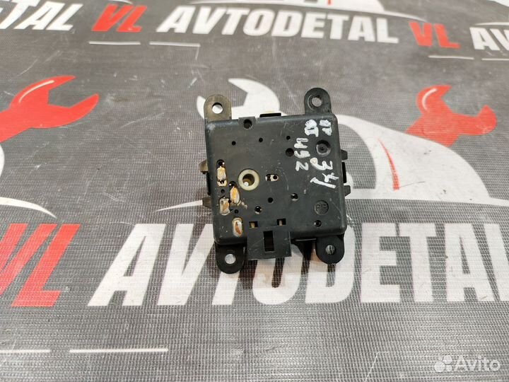 Сервопривод заслонки печки Nissan Almera N16