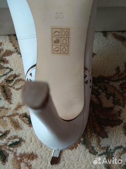 Ботинки guess