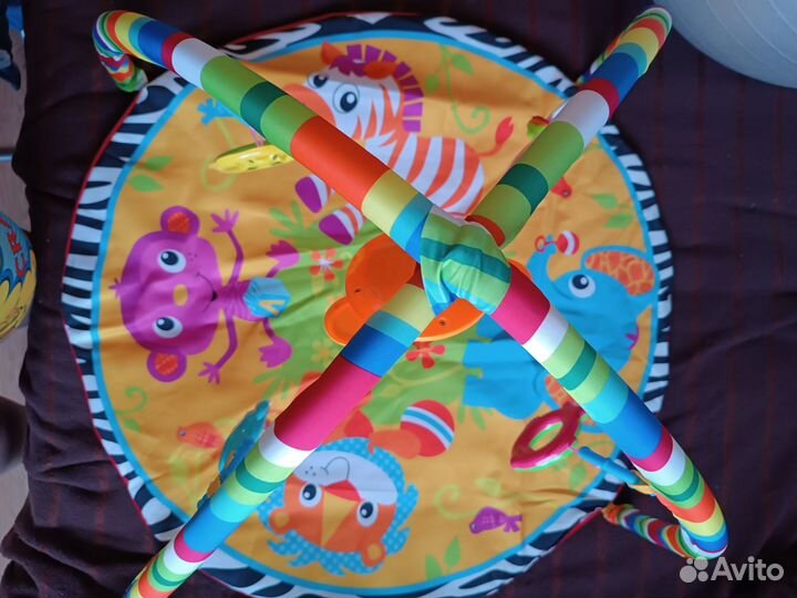 Развивающий коврик