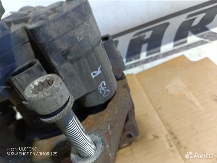 Суппорт тормозной задний правый Skoda Superb III