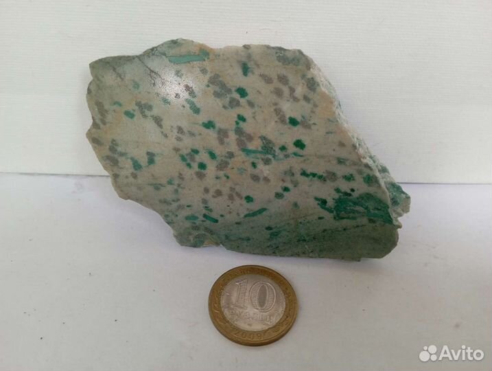 Сувениры из камня