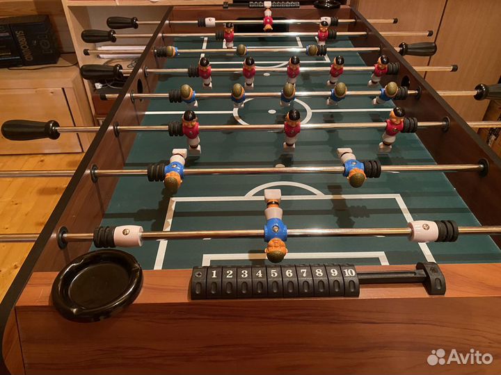 Настольный футбол