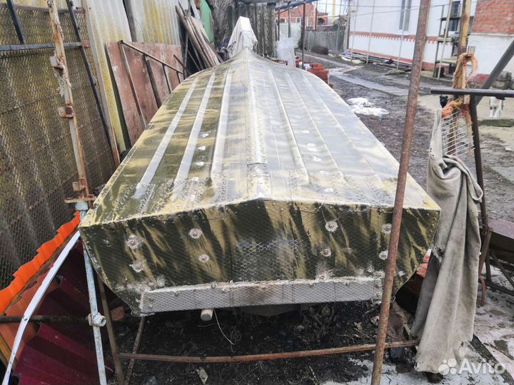 Продам лодку Казанка