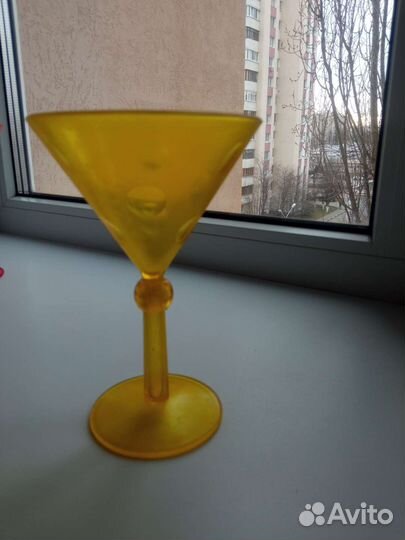 Праздничные фужеры цветные пластиковые 6 шт