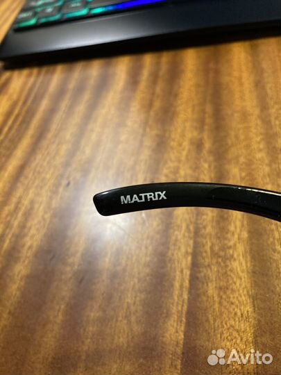 Солнцезащитные очки Matrix Polarized