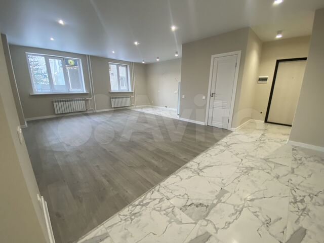 3-к. квартира, 81 м², 1/16 эт.