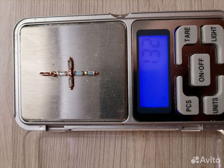 Золотые серьги