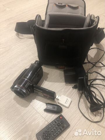 Видеокамера panasonic HDC-TM 300