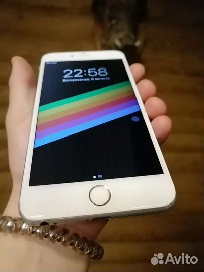 Телефон iPhone 6s plus