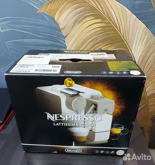 Кофемашина delonghi nespresso lattissima touch