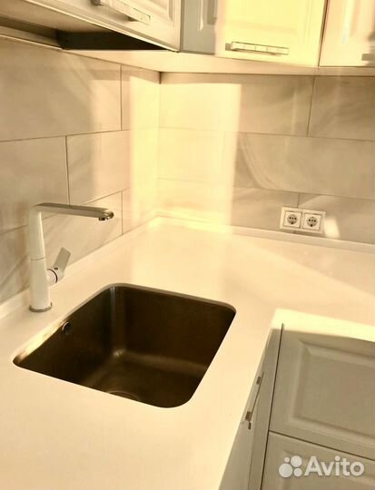 Кухонный гарнитур Айсберри на заказ