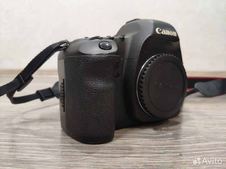 Canon 5D Mark II Body
