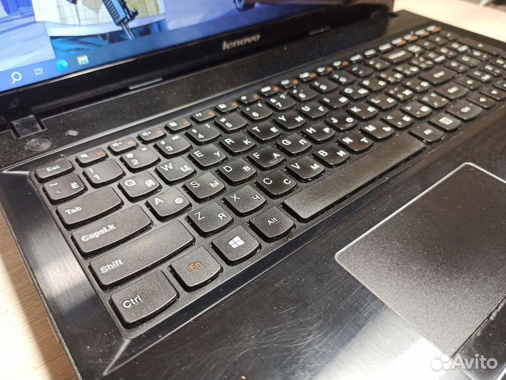 Игровой ноутбук Lenovo 2видеокарты/1000gb