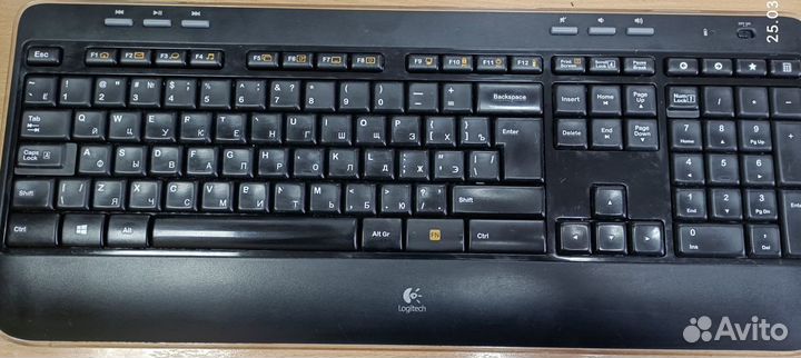 Клавиатура + мышь Logitech (беспроводные)