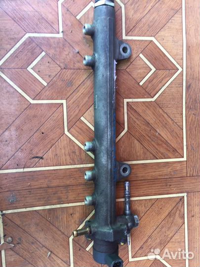 Продам топливную рампу