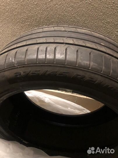 Pirelli P Zero 275/45 R21 и 315/40 R21 111Y