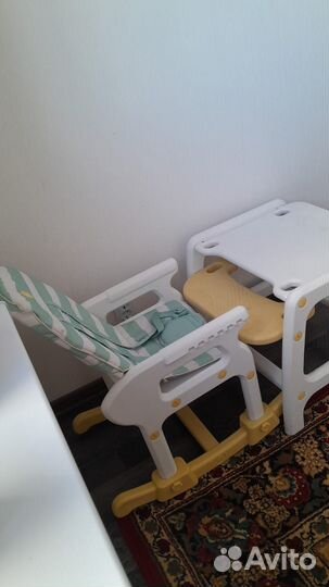 Детский стол и стульчик