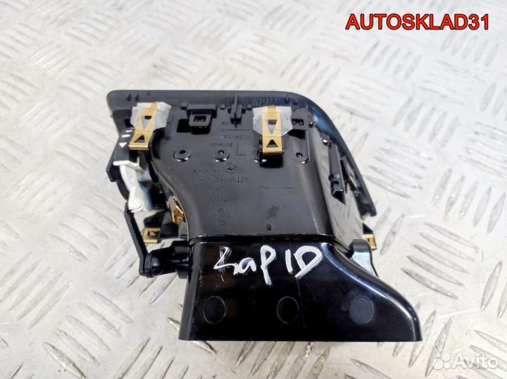 Дефлектор воздушный левый Skoda Rapid 5JA819701H