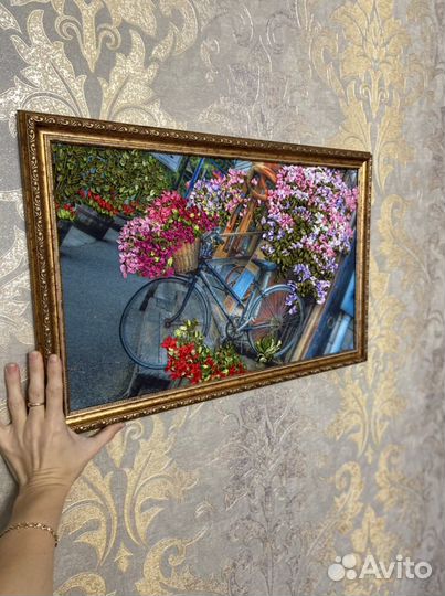 Картина вышитая лентами