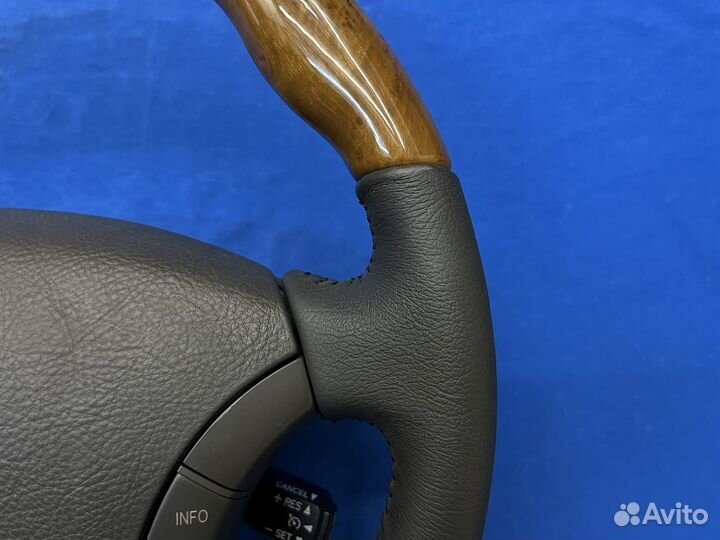 Руль Clazzio с косточкой дерево Toyota Camry 30 35