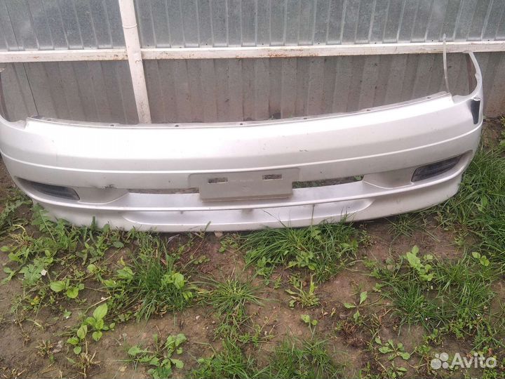 Бампер передний,задний