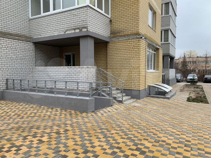 Продам торговое помещение, 130.8 м²