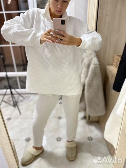 Костюм женский