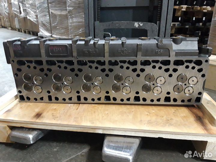 536.1003010 Головка цилиндров с клапанами